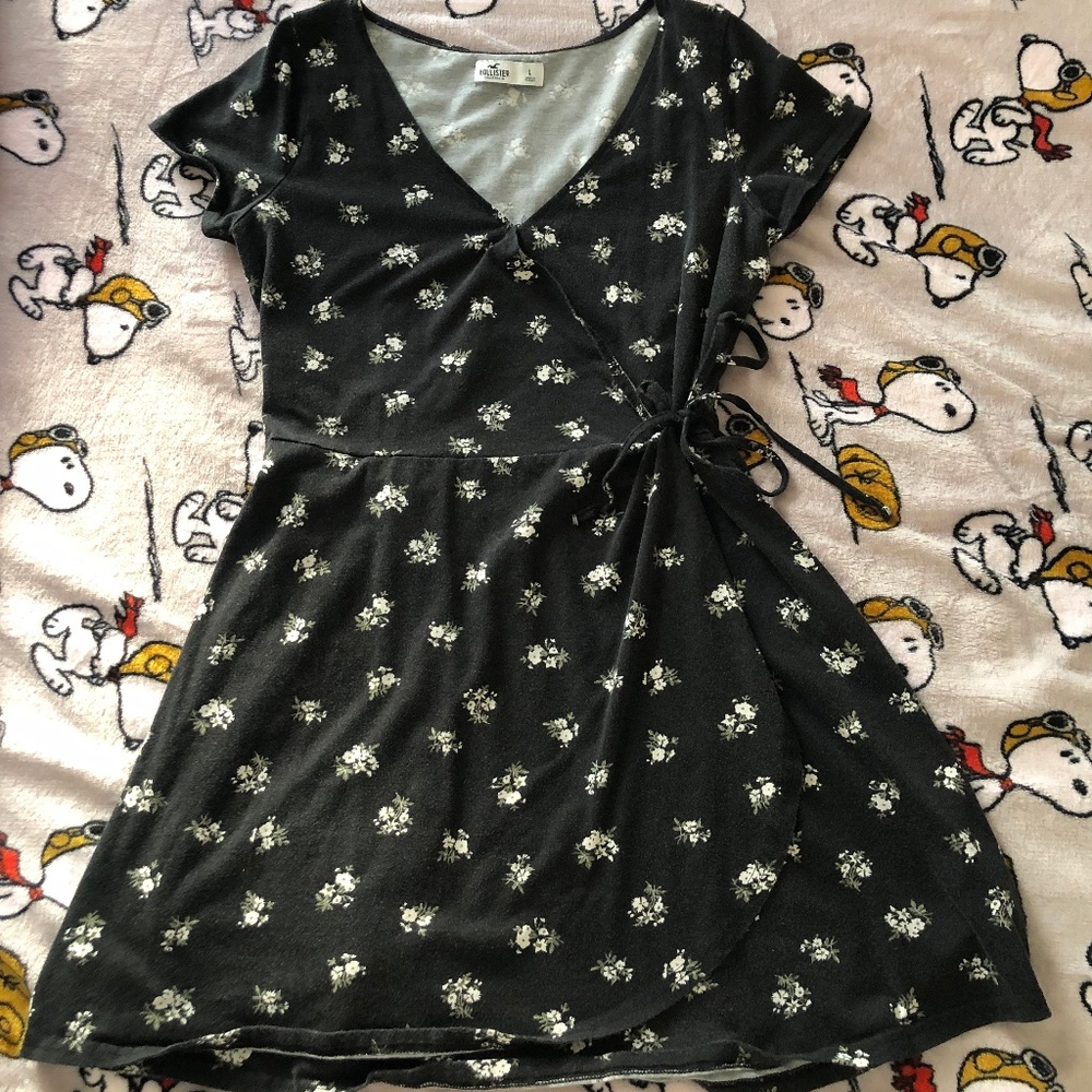 hollister flowy dress